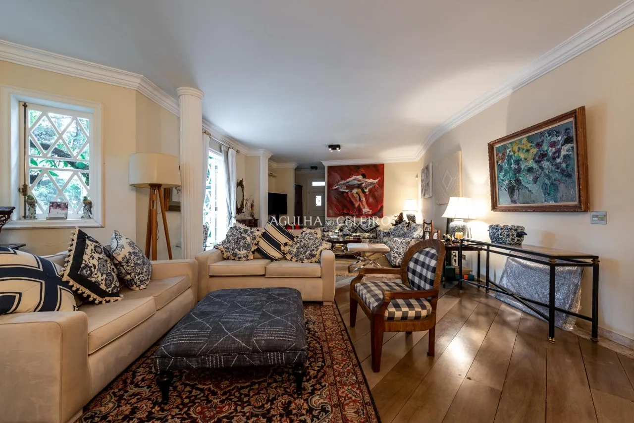 Venda/Locação/Jardim Paulistano: Aquele jardim que te abraça! – 8841