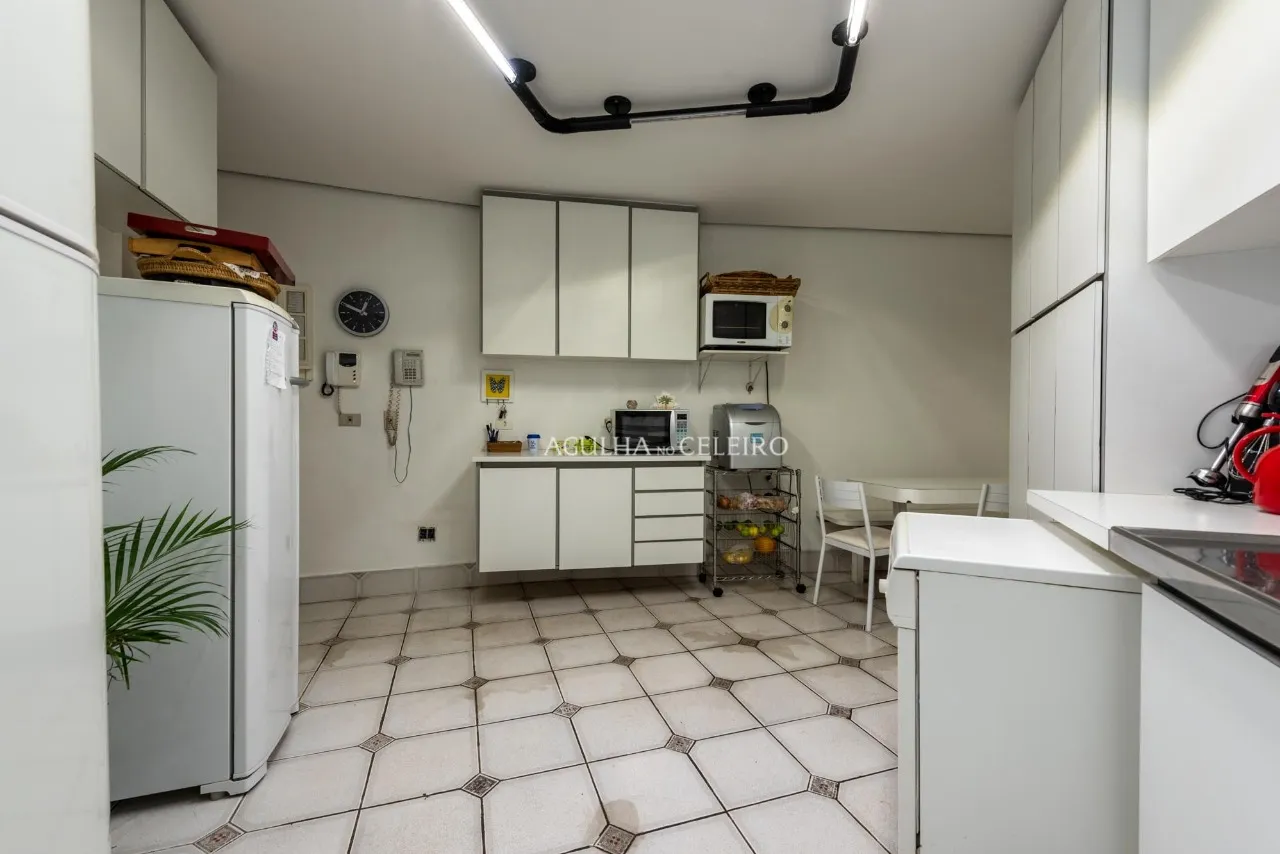 Venda/Locação/Jardim Paulistano: Aquele jardim que te abraça! – 8841