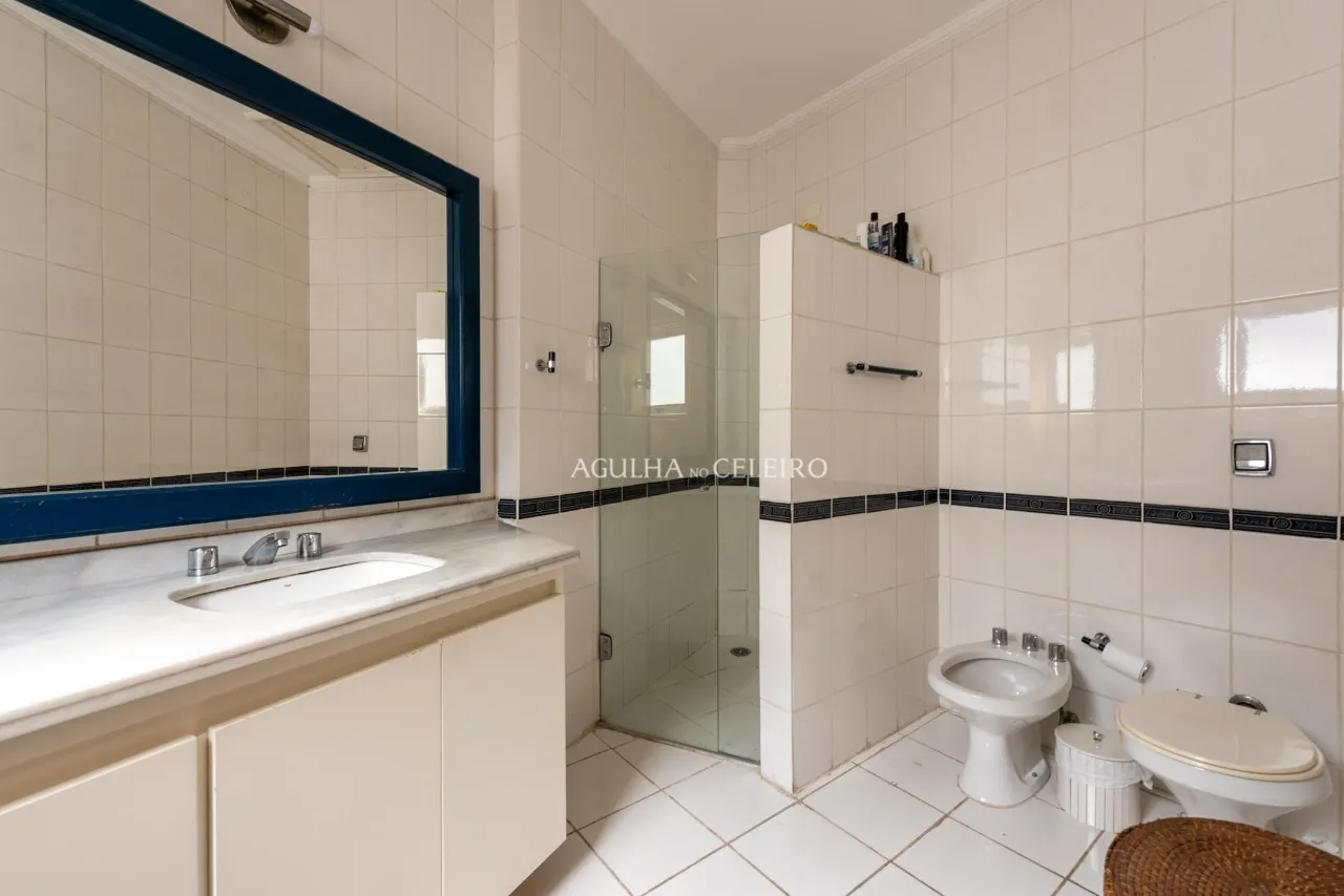 Venda/Locação/Jardim Paulistano: Aquele jardim que te abraça! – 8841