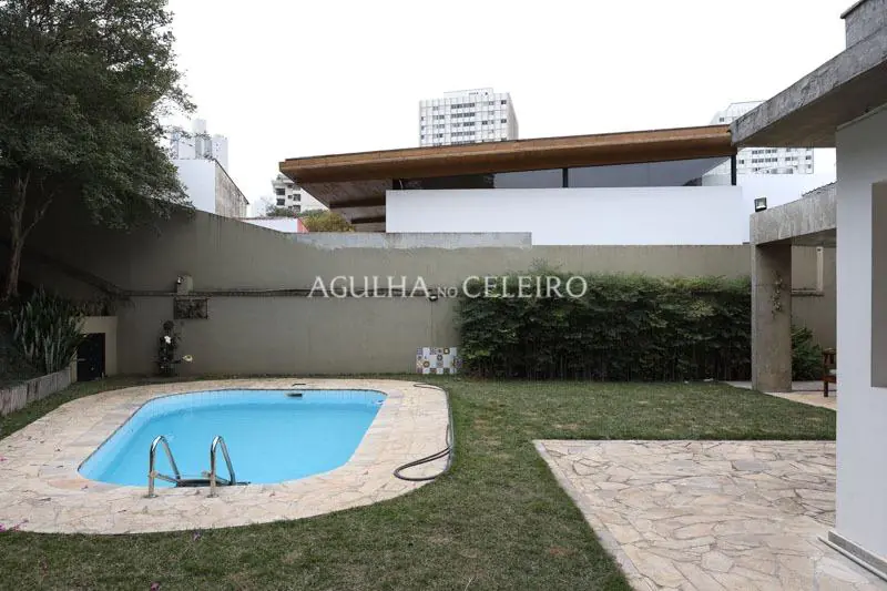 Venda/Alto de Pinheiros: Casa Moderna ao Lado do Parque Villa-Lobos – CA0693