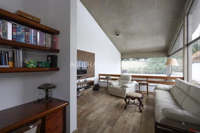 Venda/Alto de Pinheiros: Casa Moderna ao Lado do Parque Villa-Lobos – CA0693