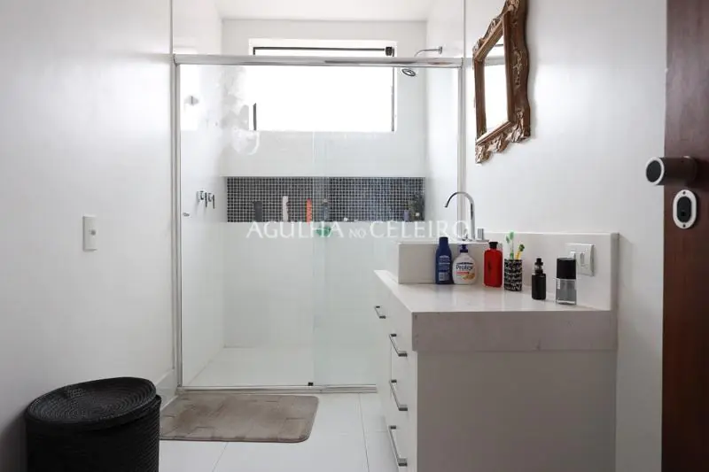 Venda/Alto de Pinheiros: Casa Moderna ao Lado do Parque Villa-Lobos – CA0693