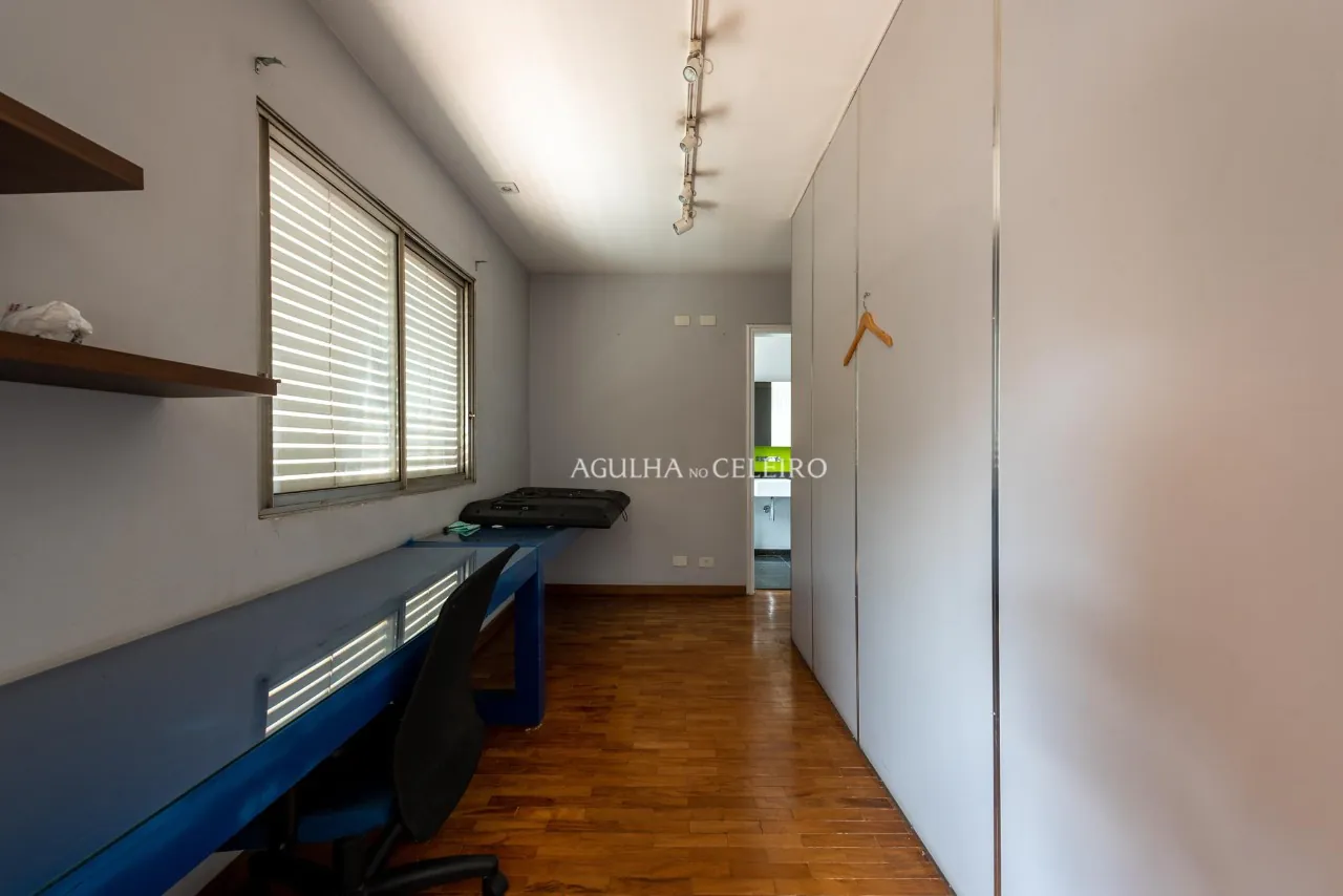 venda-itaim-bibi-muita-luz-e-uma-varandinha-charmosa-8870-16