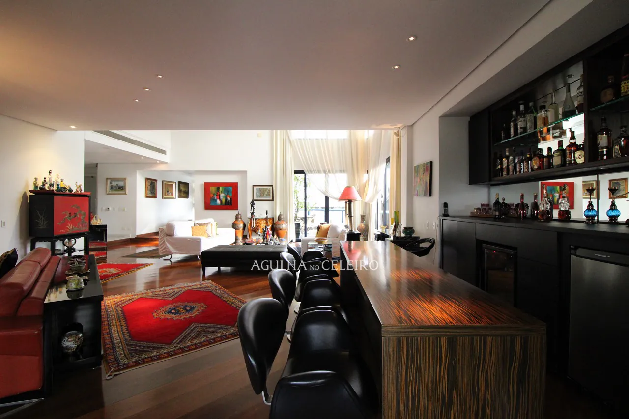 Venda/Jardim América: Muito espaço no no melhor do Jardins! – 9050