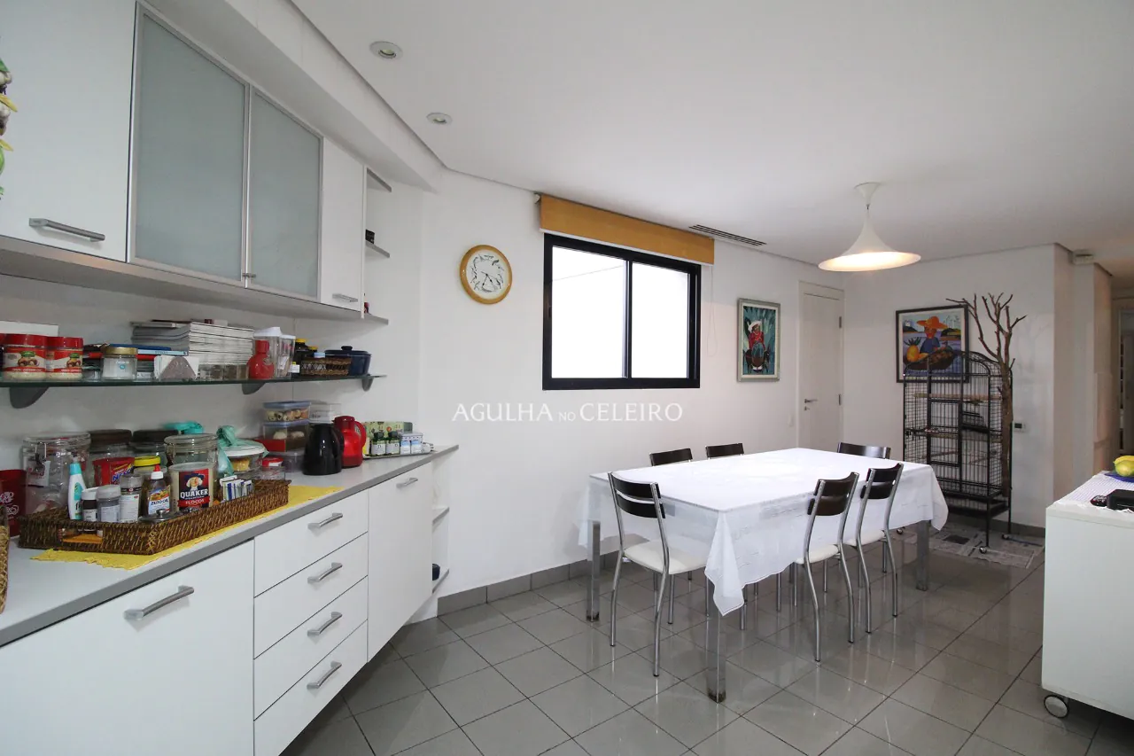 Venda/Jardim América: Muito espaço no no melhor do Jardins! – 9050