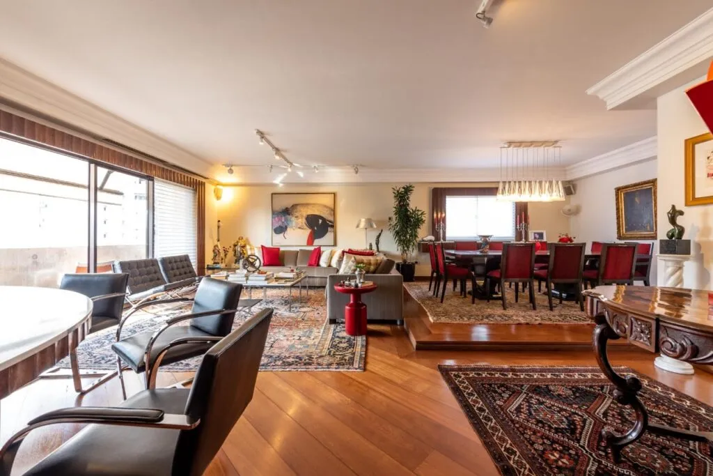 Venda/Moema:muito conforto e pé no Parque! – AP8690