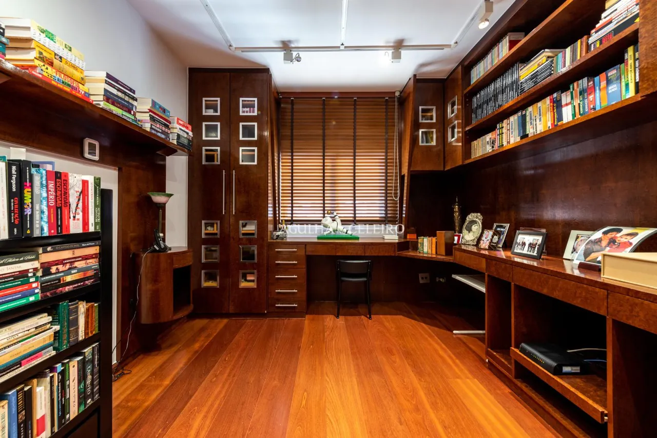 Venda/Moema:muito conforto e pé no Parque! – AP8690