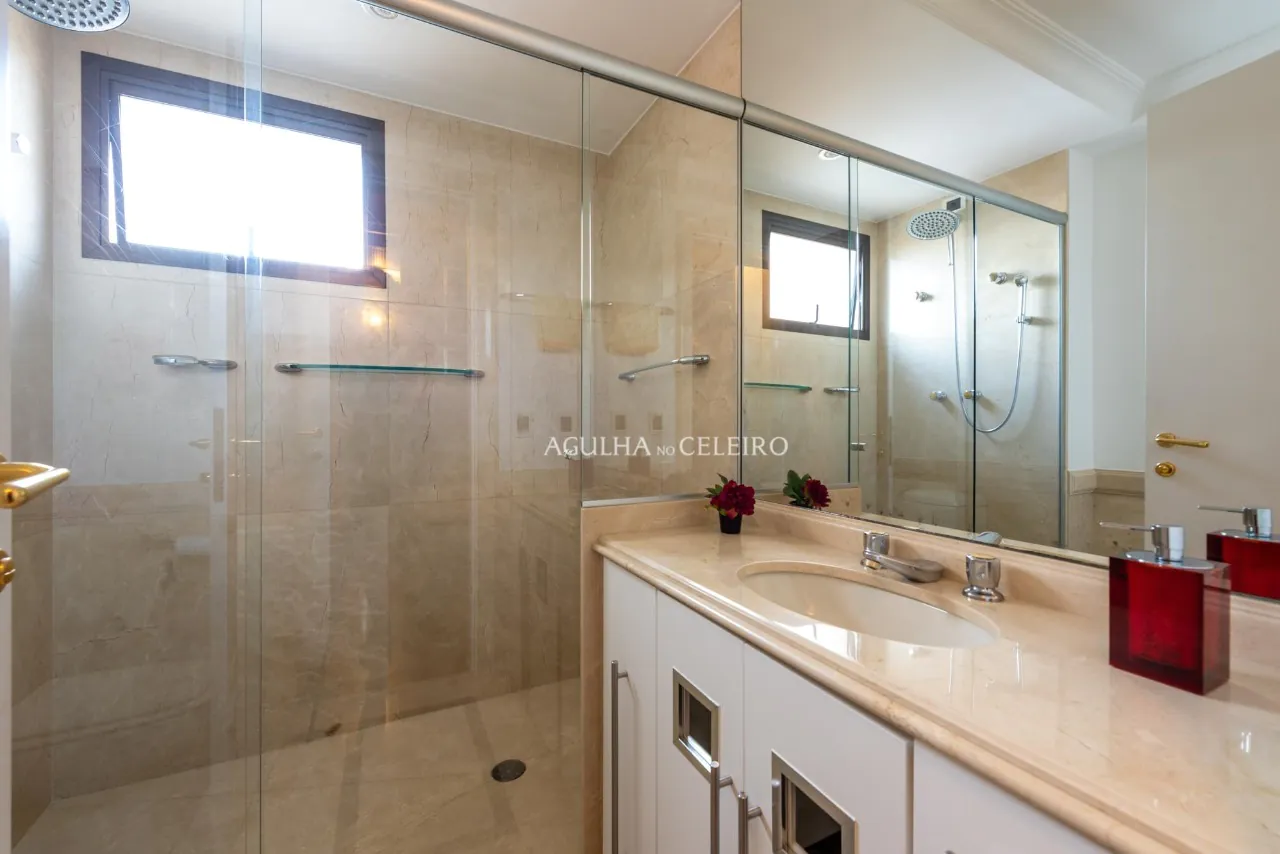 Venda/Moema:muito conforto e pé no Parque! – AP8690