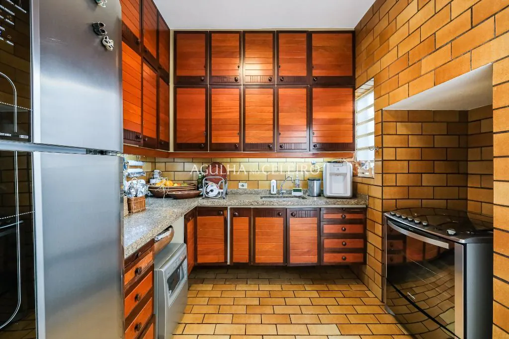 Venda/Vila Madalena: – CA1057