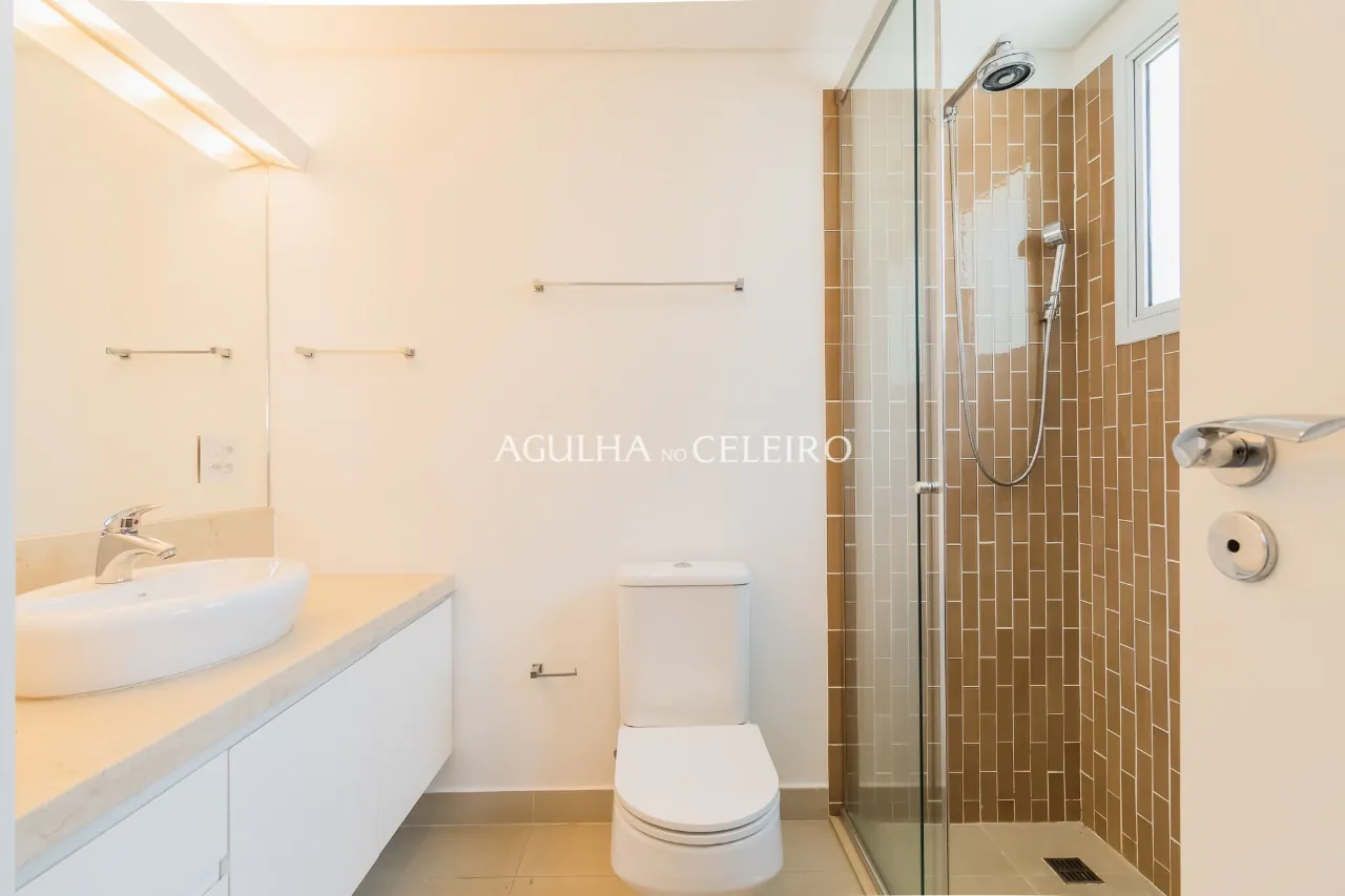 Venda/Campo Belo: casa clássica em condomínio desejado! – CA1295