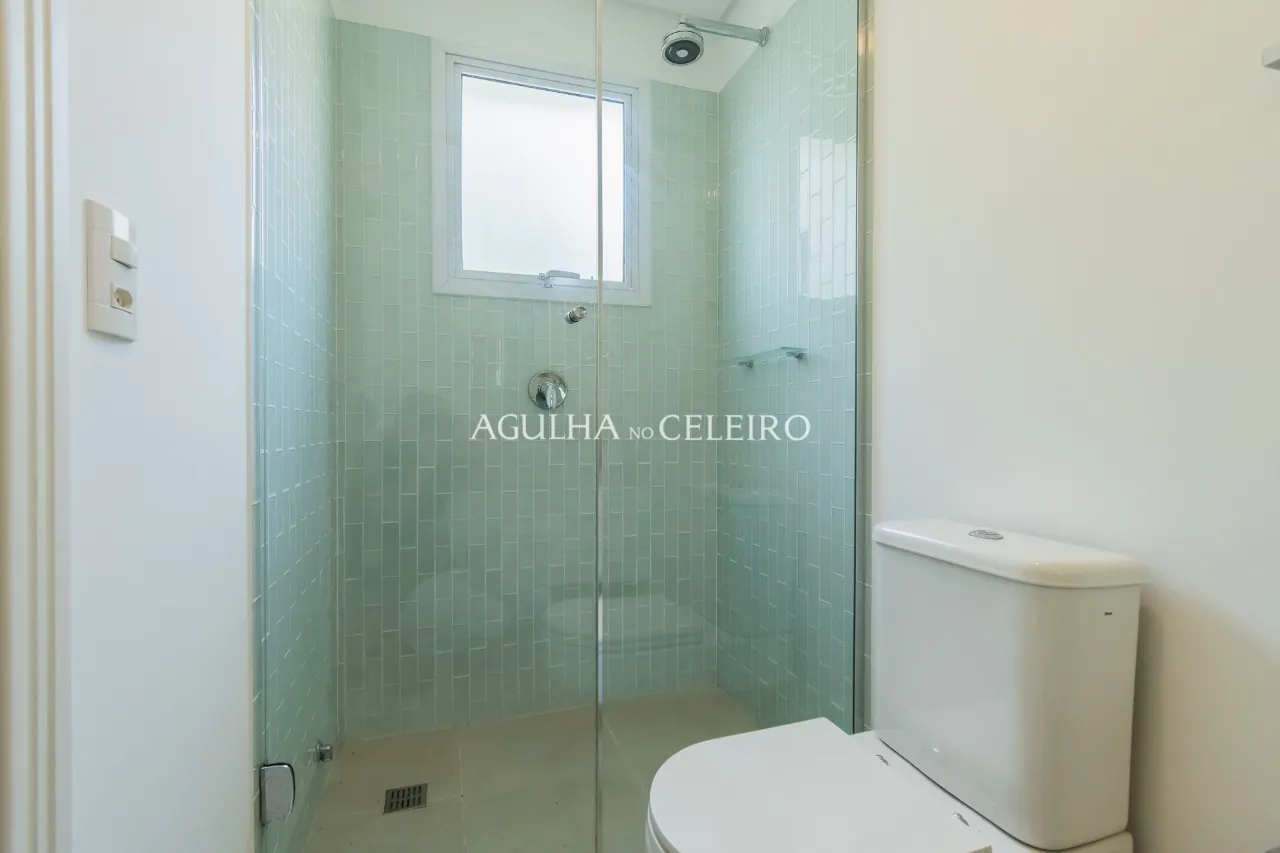 Venda/Campo Belo: casa clássica em condomínio desejado! – CA1295