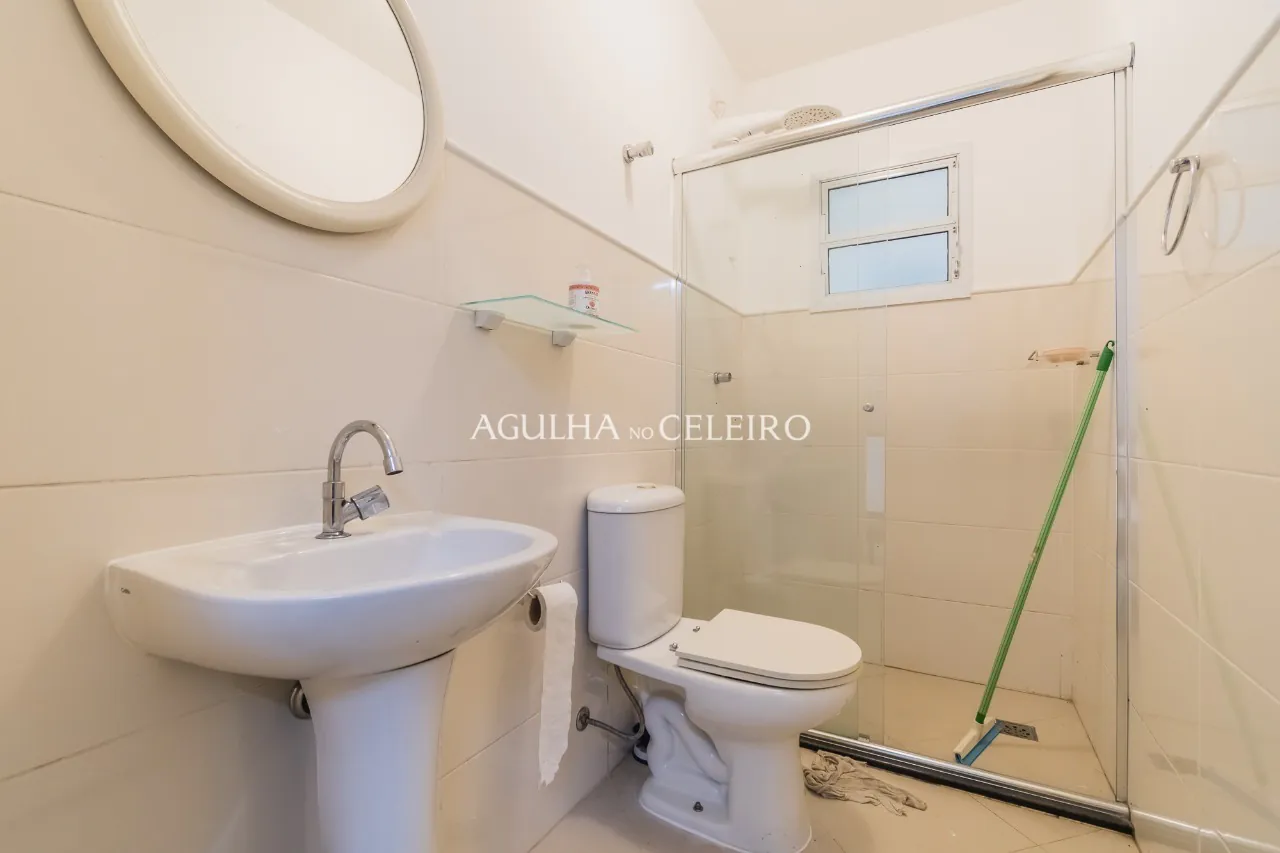 Venda/Campo Belo: casa clássica em condomínio desejado! – CA1295