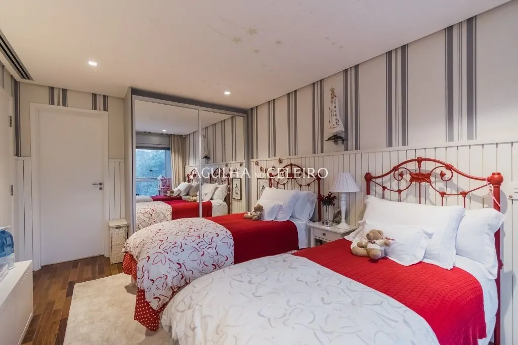 Venda/Cidade Jardim:Casa em condomínio fechado com total conforto e segurança! – 8805