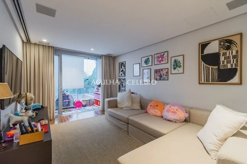 Venda/Cidade Jardim:Casa em condomínio fechado com total conforto e segurança! – 8805