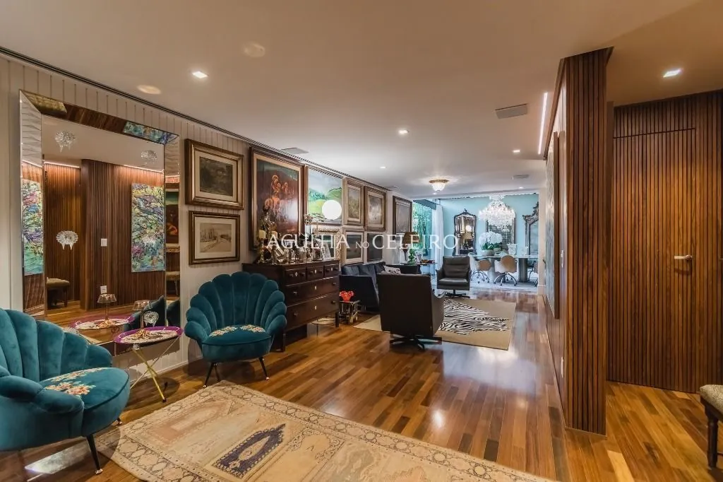 Venda/Cidade Jardim:Casa em condomínio fechado com total conforto e segurança! – 8805