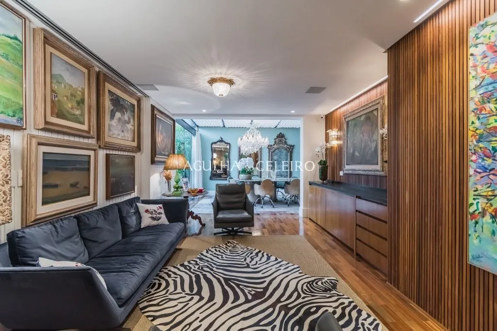 Venda/Cidade Jardim:Casa em condomínio fechado com total conforto e segurança! – 8805