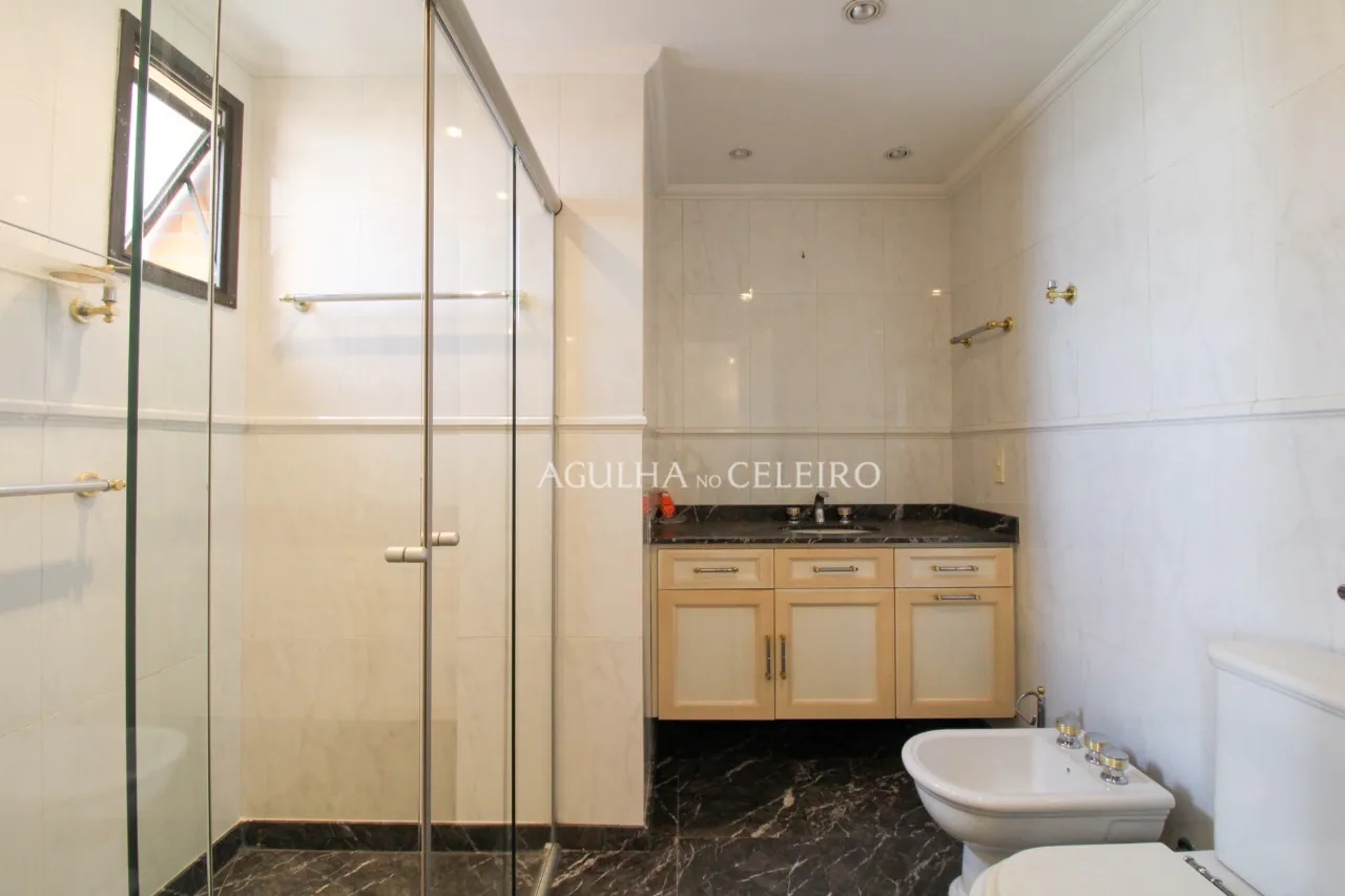 Venda/Vila Mariana: Oportunidade de reforma, e vista a 360º! – 8940