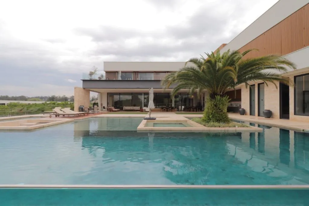 Venda/Terras de São José: Casa perfeita – CA1232