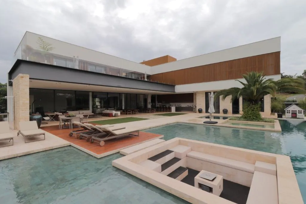 Venda/Terras de São José: Casa perfeita – CA1232