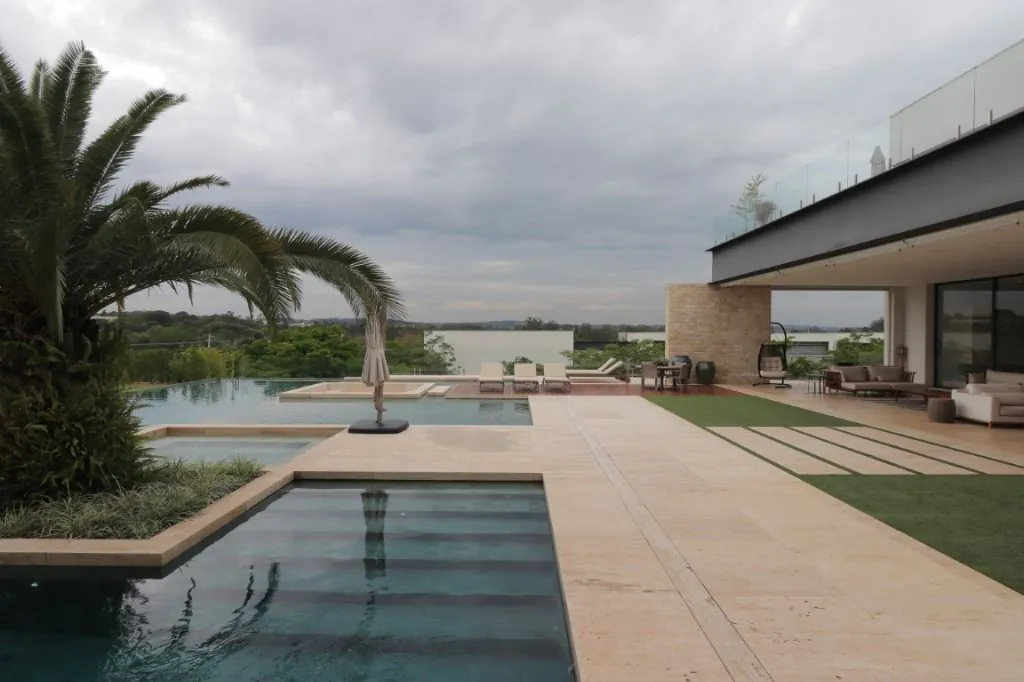 Venda/Terras de São José: Casa perfeita – CA1232