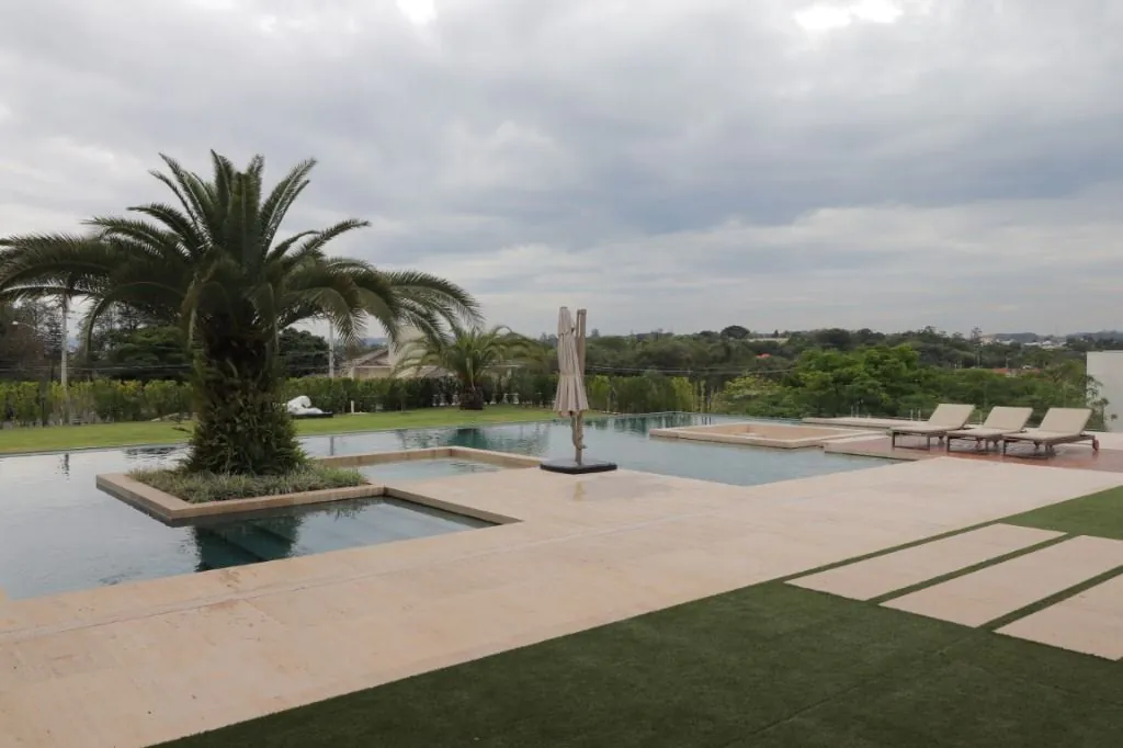 Venda/Terras de São José: Casa perfeita – CA1232