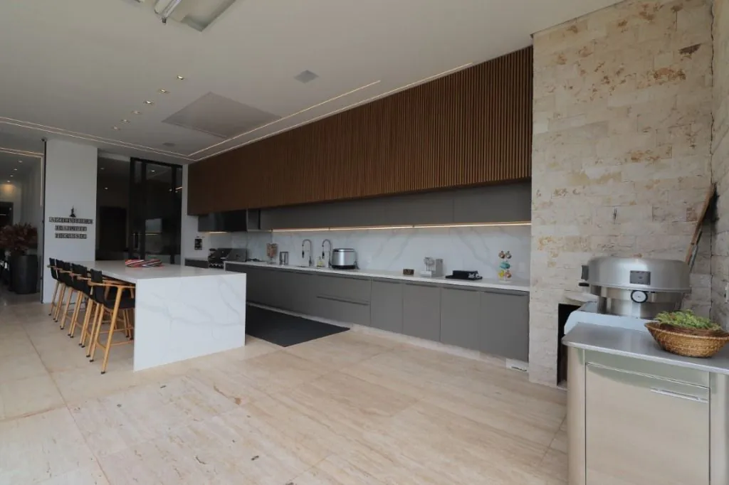 Venda/Terras de São José: Casa perfeita – CA1232