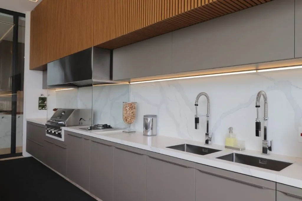 Venda/Terras de São José: Casa perfeita – CA1232