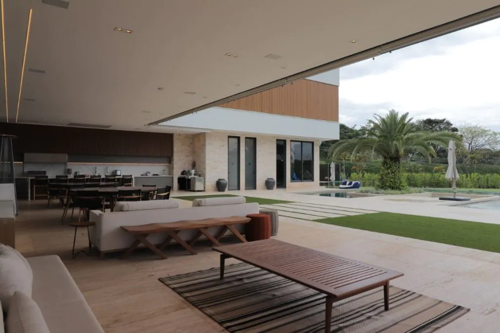 Venda/Terras de São José: Casa perfeita – CA1232