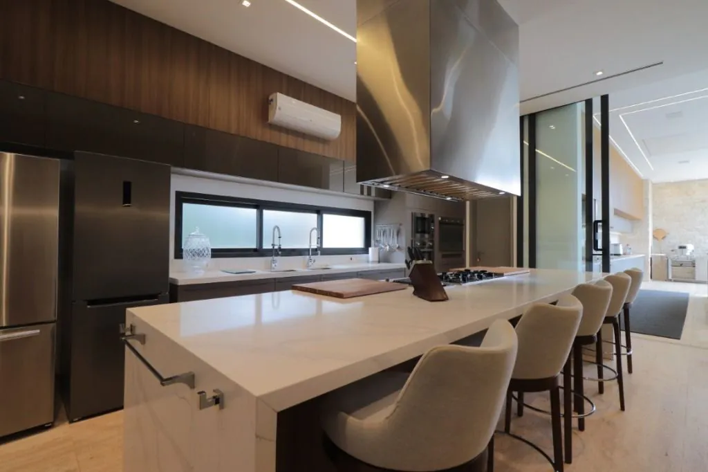 Venda/Terras de São José: Casa perfeita – CA1232