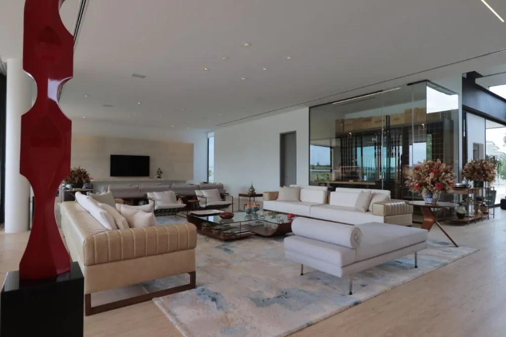 Venda/Terras de São José: Casa perfeita – CA1232