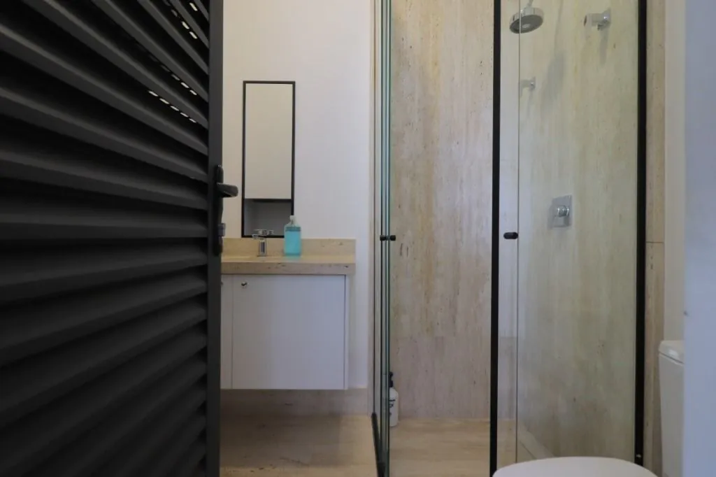 Venda/Terras de São José: Casa perfeita – CA1232