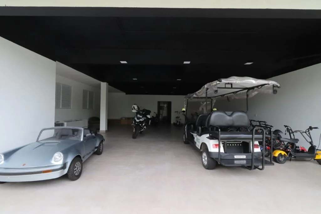 Venda/Terras de São José: Casa perfeita – CA1232