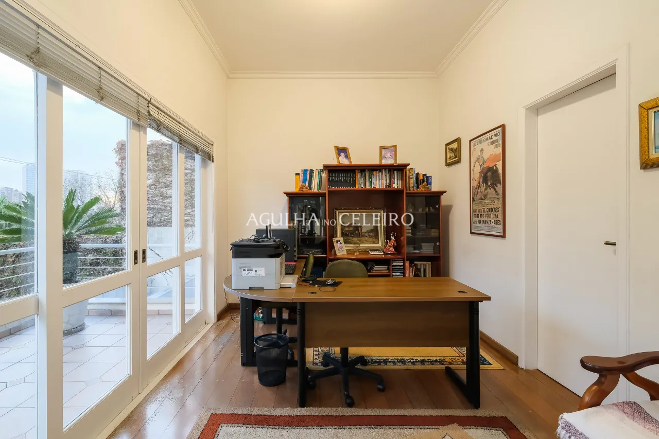 Venda/Jardim Guedala: Casa com belo jardim. – 9303 - _DSF0993