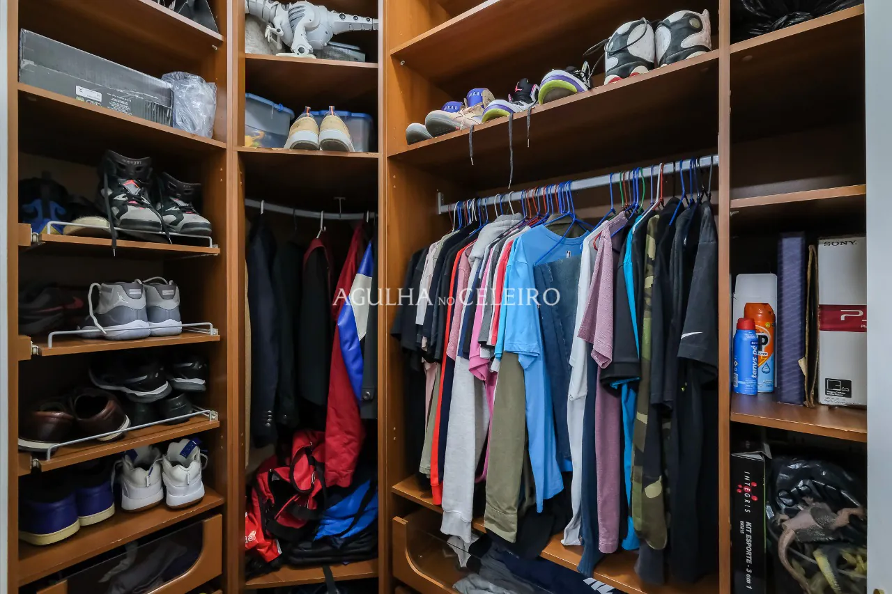 Venda/Jardim Guedala: Casa com belo jardim. – 9303 - _DSF1023