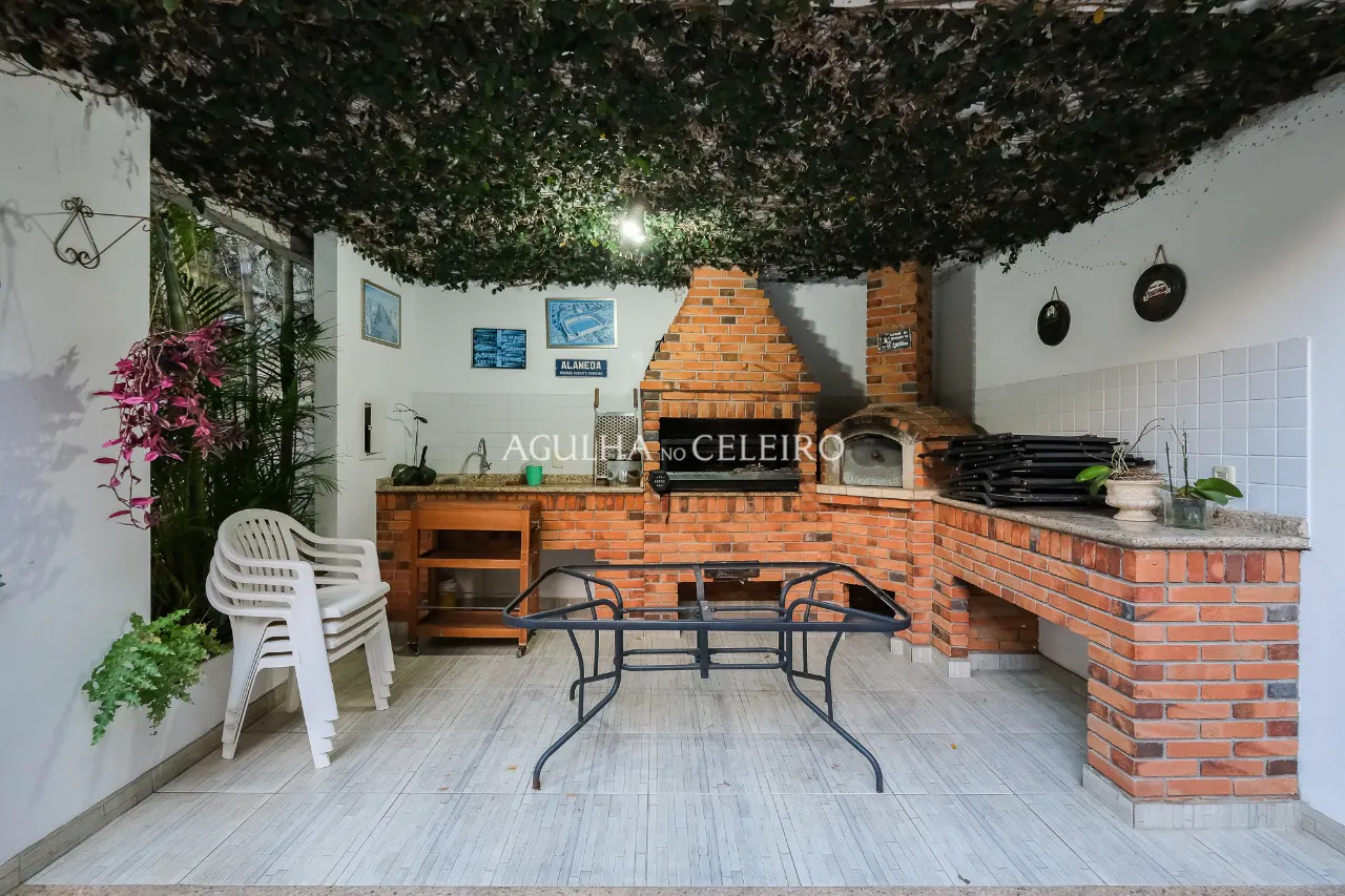 Venda/Jardim Guedala: Casa com belo jardim. – 9303 - _DSF1012