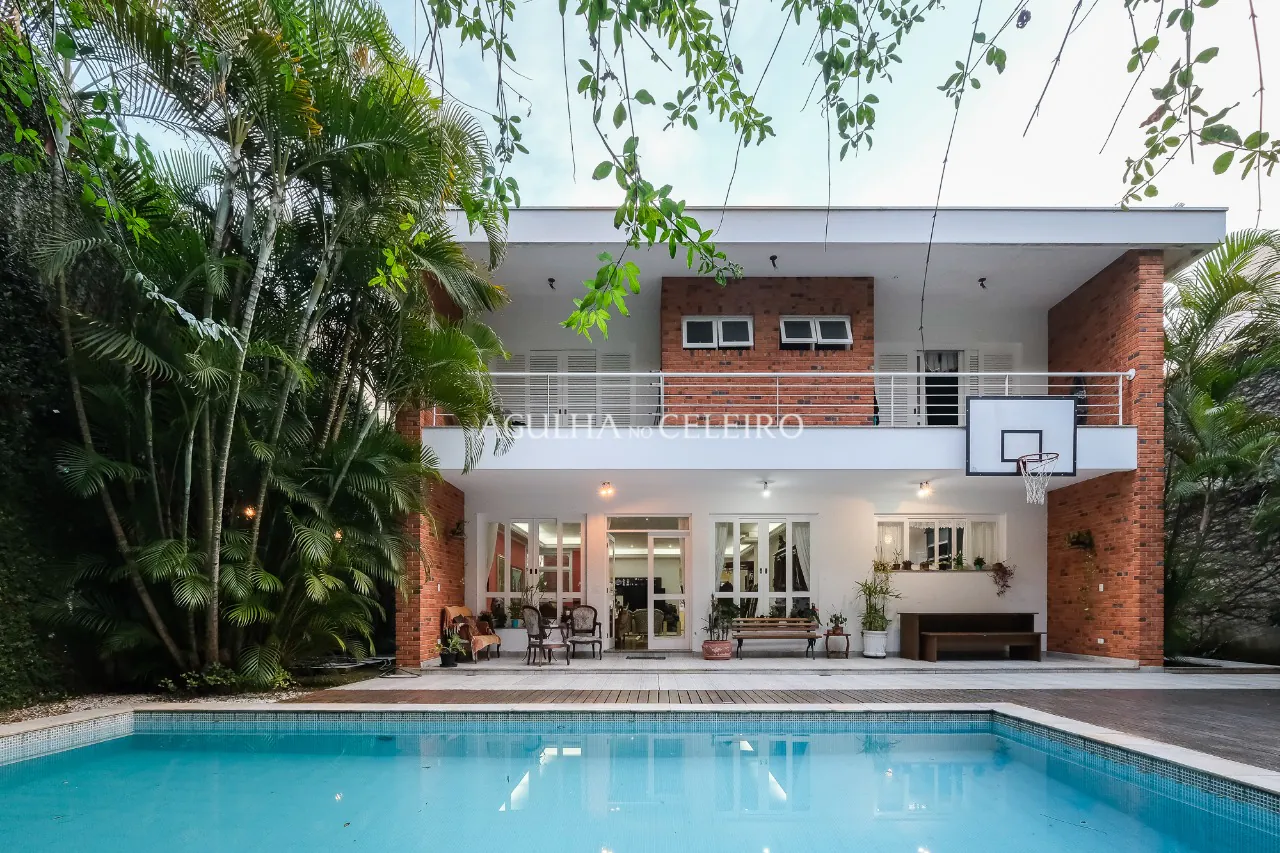 Venda/Jardim Guedala: Casa com belo jardim. – 9303 - _DSF1006