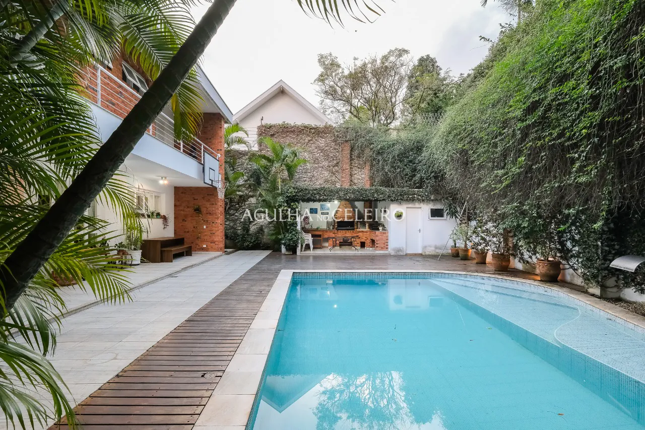 Venda/Jardim Guedala: Casa com belo jardim. – 9303 - _DSF1000