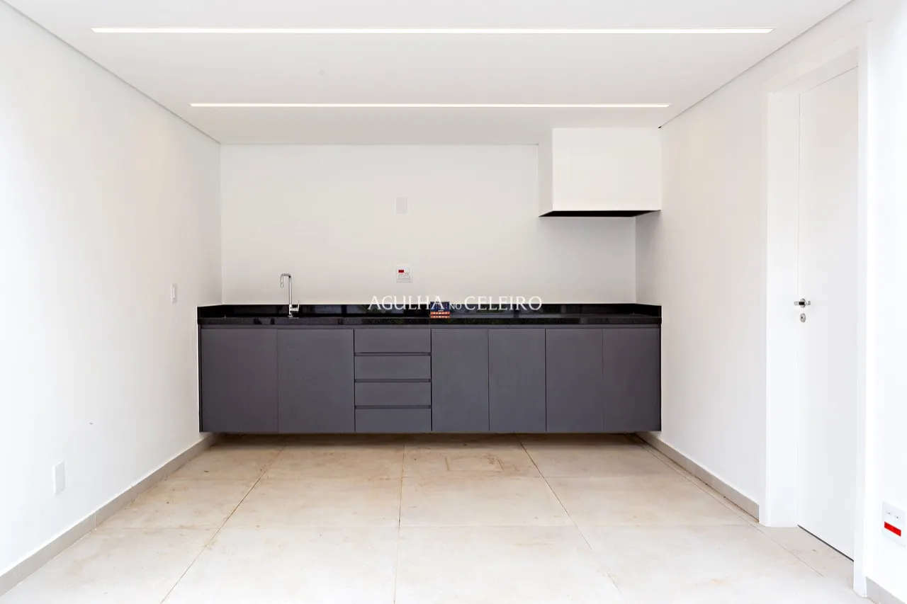 Casa reformada a 500 metros do Parque Ibirapuera à venda no Jardim Paulista. – 9421 - Casa-a-venda-Jardim-Paulista-Agulha-No-Celeiro0455