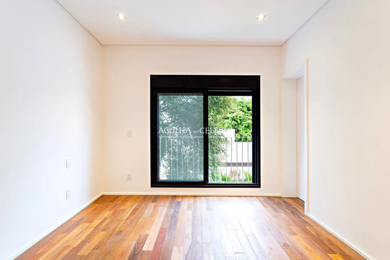 Casa reformada a 500 metros do Parque Ibirapuera à venda no Jardim Paulista. – 9421 - Casa-a-venda-Jardim-Paulista-Agulha-No-Celeiro0625