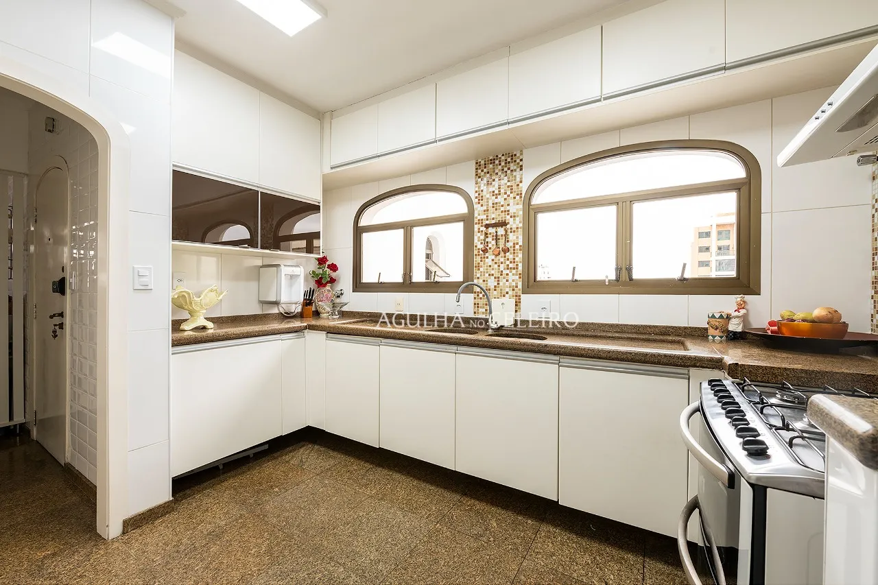 Venda/Jardim Paulista: Com muita luz! – 9747