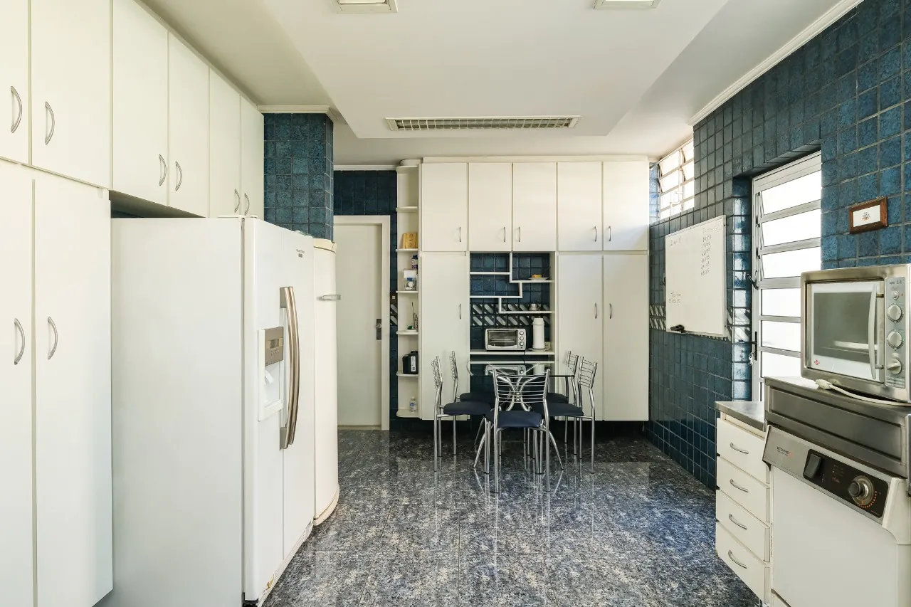 Casa com piscina à venda em Alto de Pinheiros – 9811