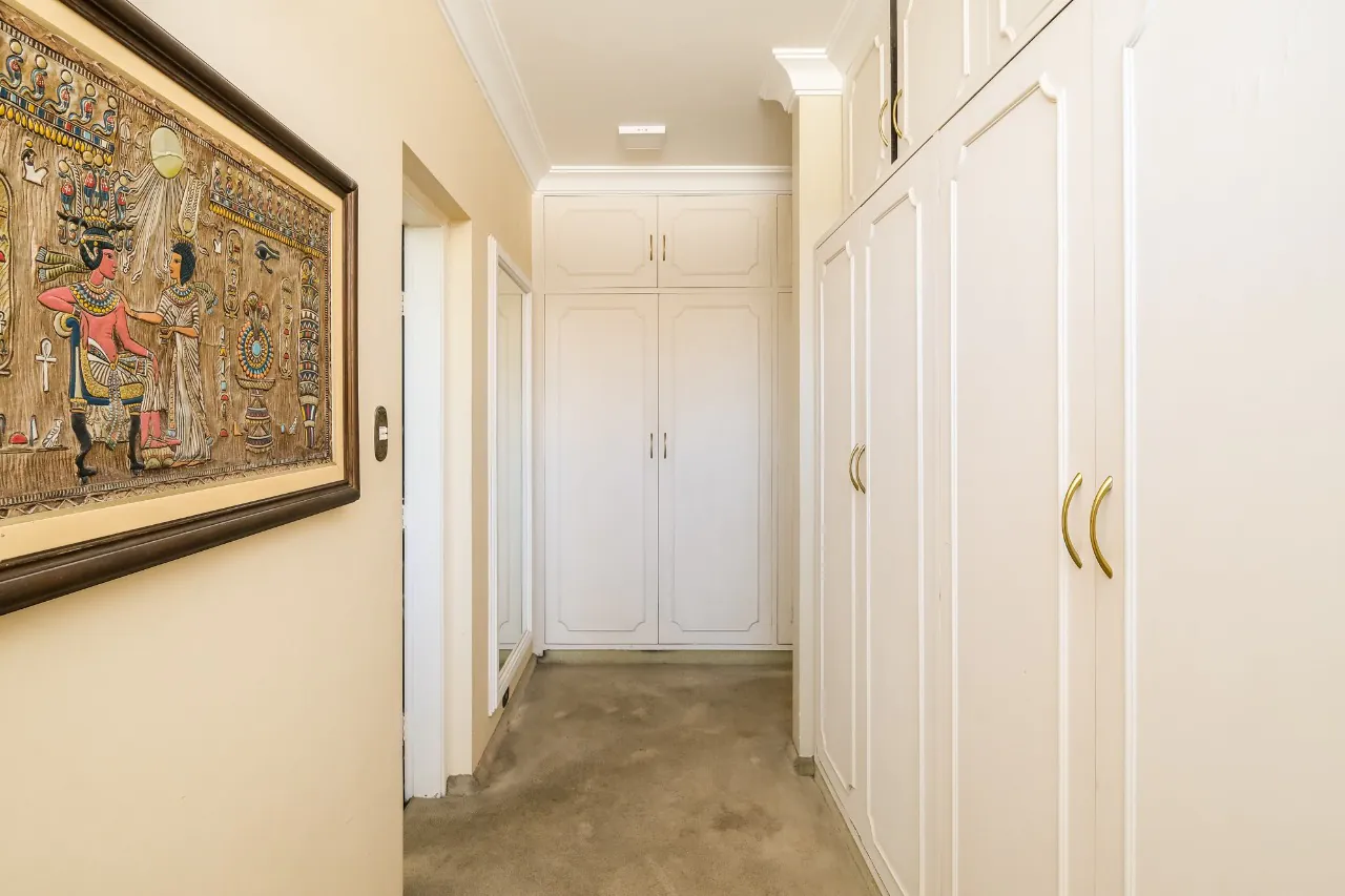 Casa com piscina à venda em Alto de Pinheiros – 9811