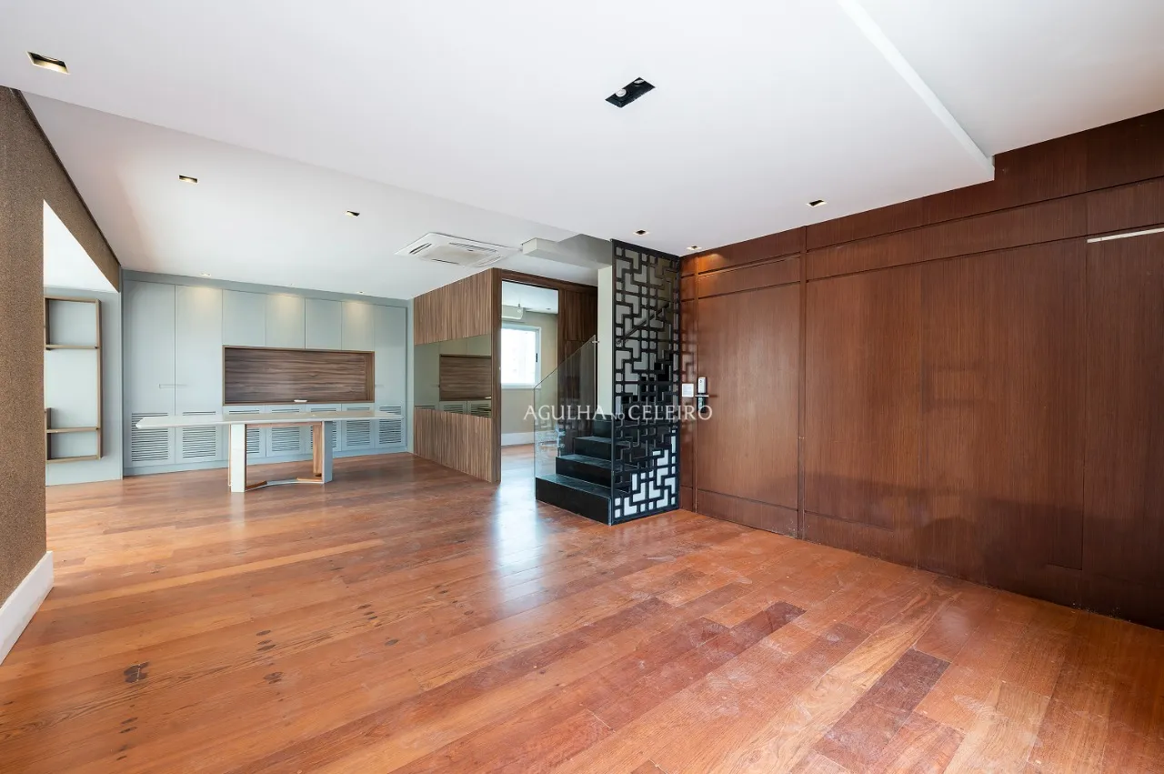 Venda/Moema: Cobertura deliciosa em prédio novo! – CO0189