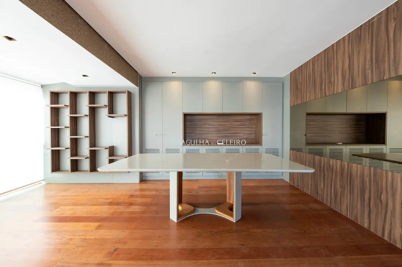 Venda/Moema: Cobertura deliciosa em prédio novo! – CO0189