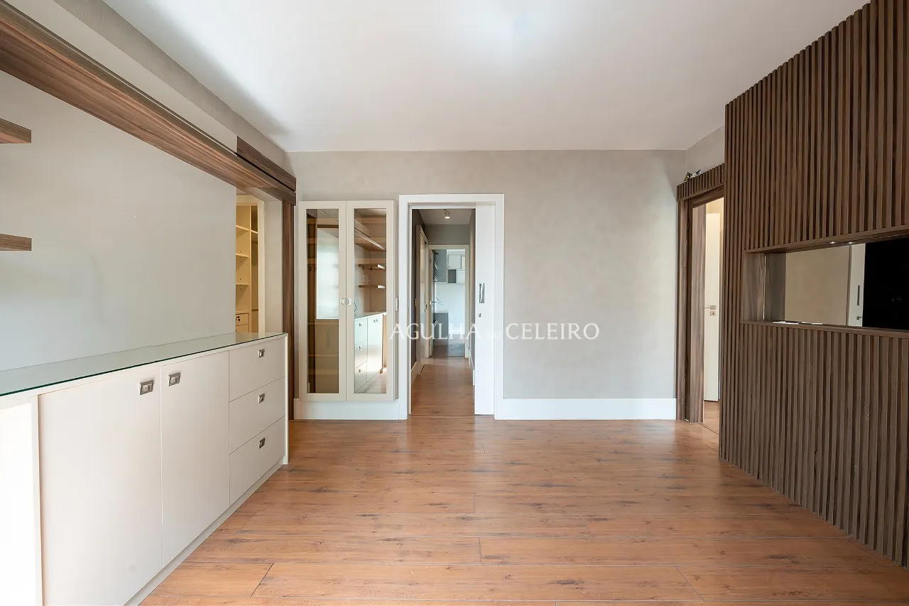 Venda/Moema: Cobertura deliciosa em prédio novo! – CO0189