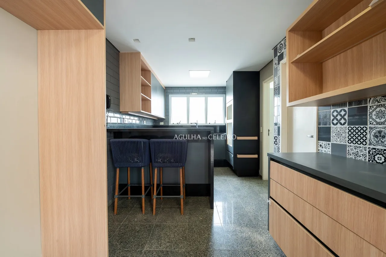 Venda/Moema: Cobertura deliciosa em prédio novo! – CO0189