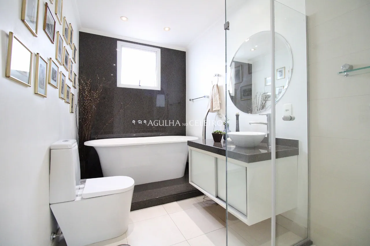 Venda/Moema: – 8983