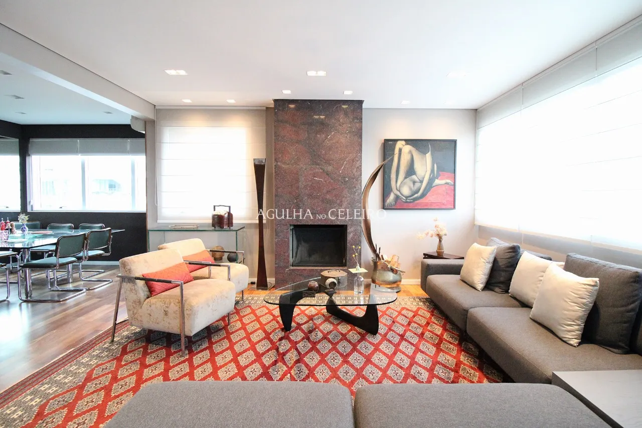 Venda/Moema: – 8983