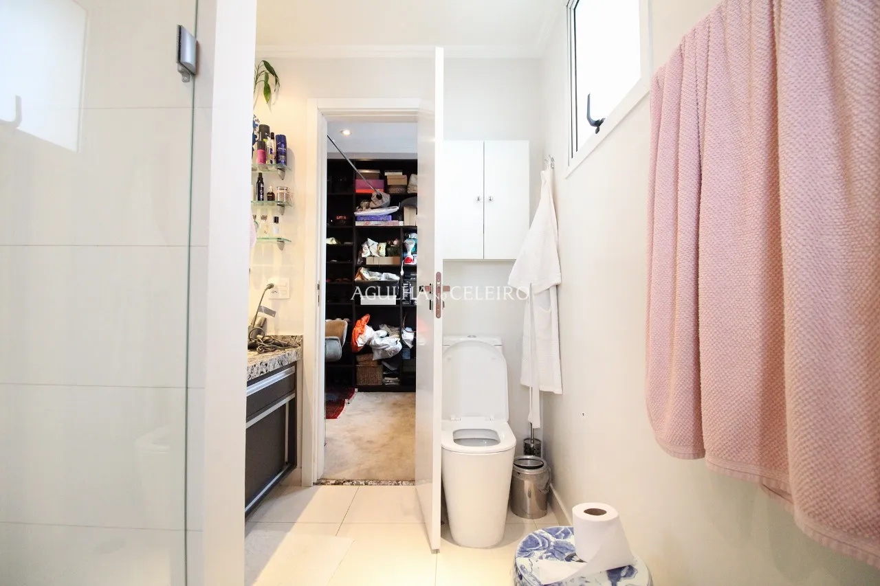 Venda/Moema: – 8983