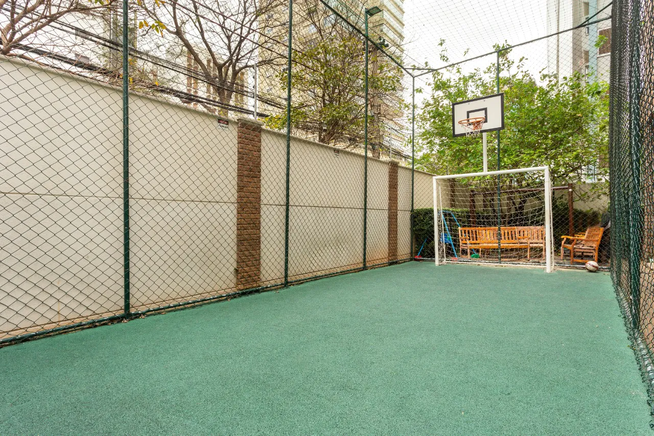 Venda/Itaim Bibi: Apartamento super bacana, reformado em rua calma do Itaim! – 9138